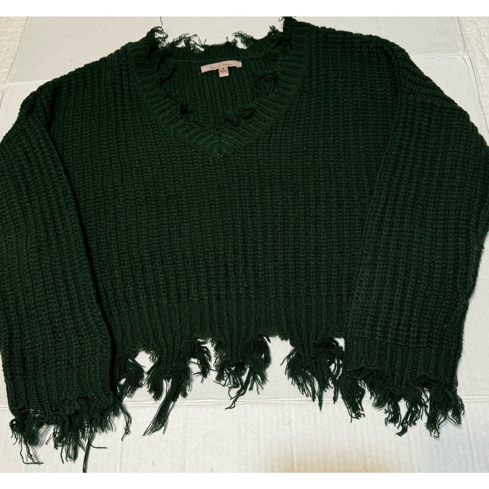 Love Tree Women's Sweater V-Neck Fringed Hem Forest Green Small